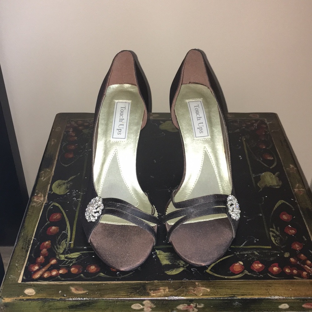 Touch Ups Brown satin heels size 9